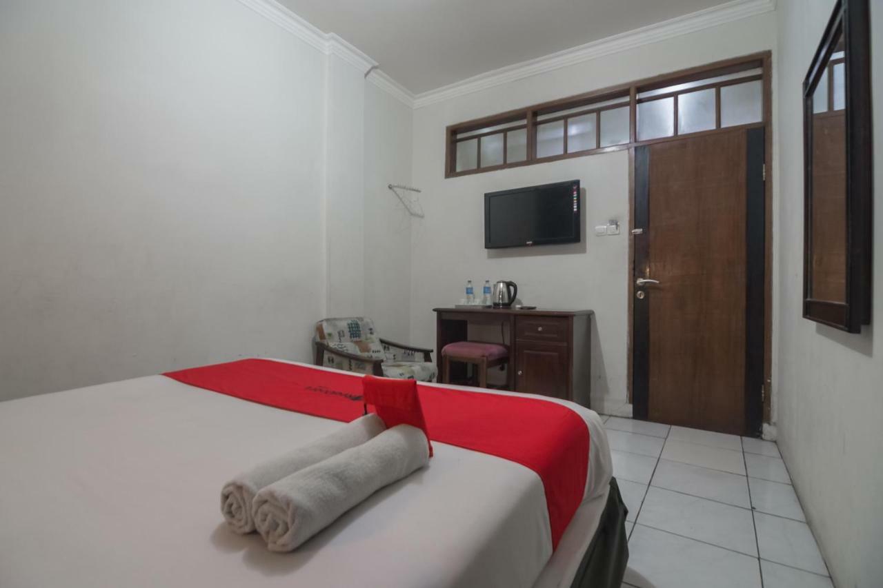Reddoorz @ Cihampelas Bandung Kültér fotó