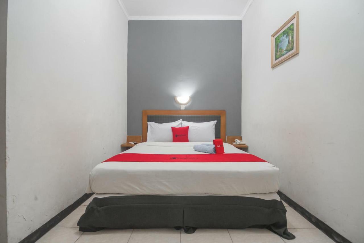Reddoorz @ Cihampelas Bandung Kültér fotó